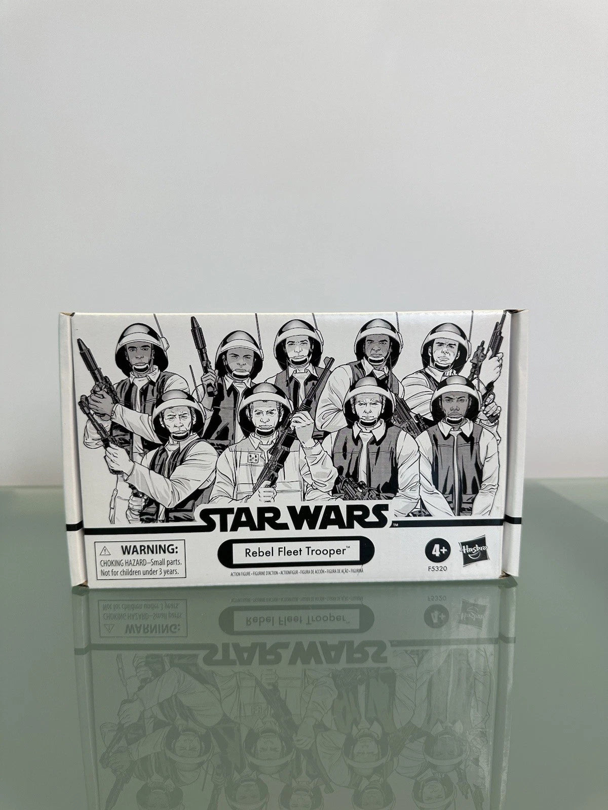 Star Wars The Vintage Collection Rebel Fleet Trooper 3.75'' Figure 4Pack F5320